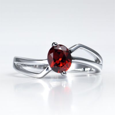 Garnet Twisted ring, sterling silver